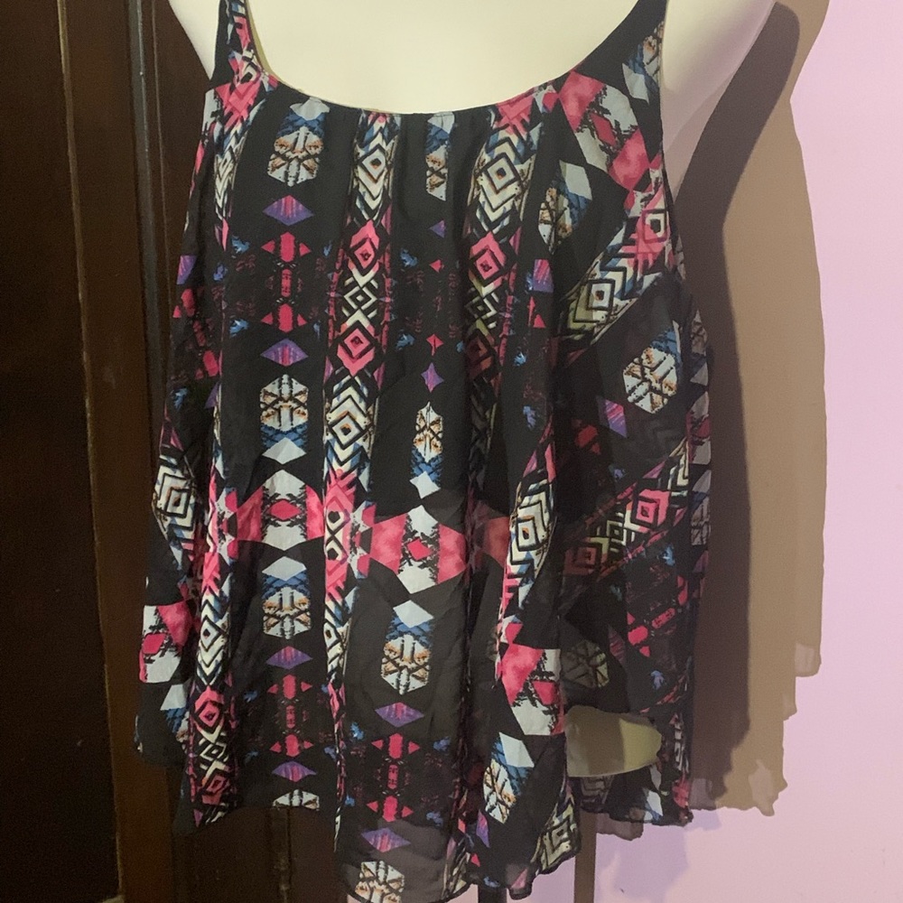 Flowy Aztec print tank